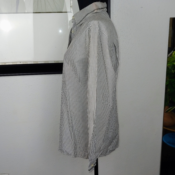 VINTAGE Pin Stripe Button Down Blouse, Size 10 - Picture 2 of 5